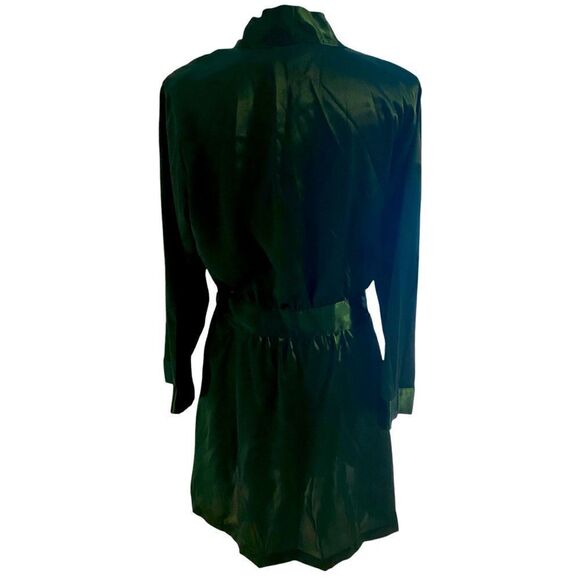 Morgan Taylor Intimates Green Satin Robe Size Medium NWT - Picture 4 of 6